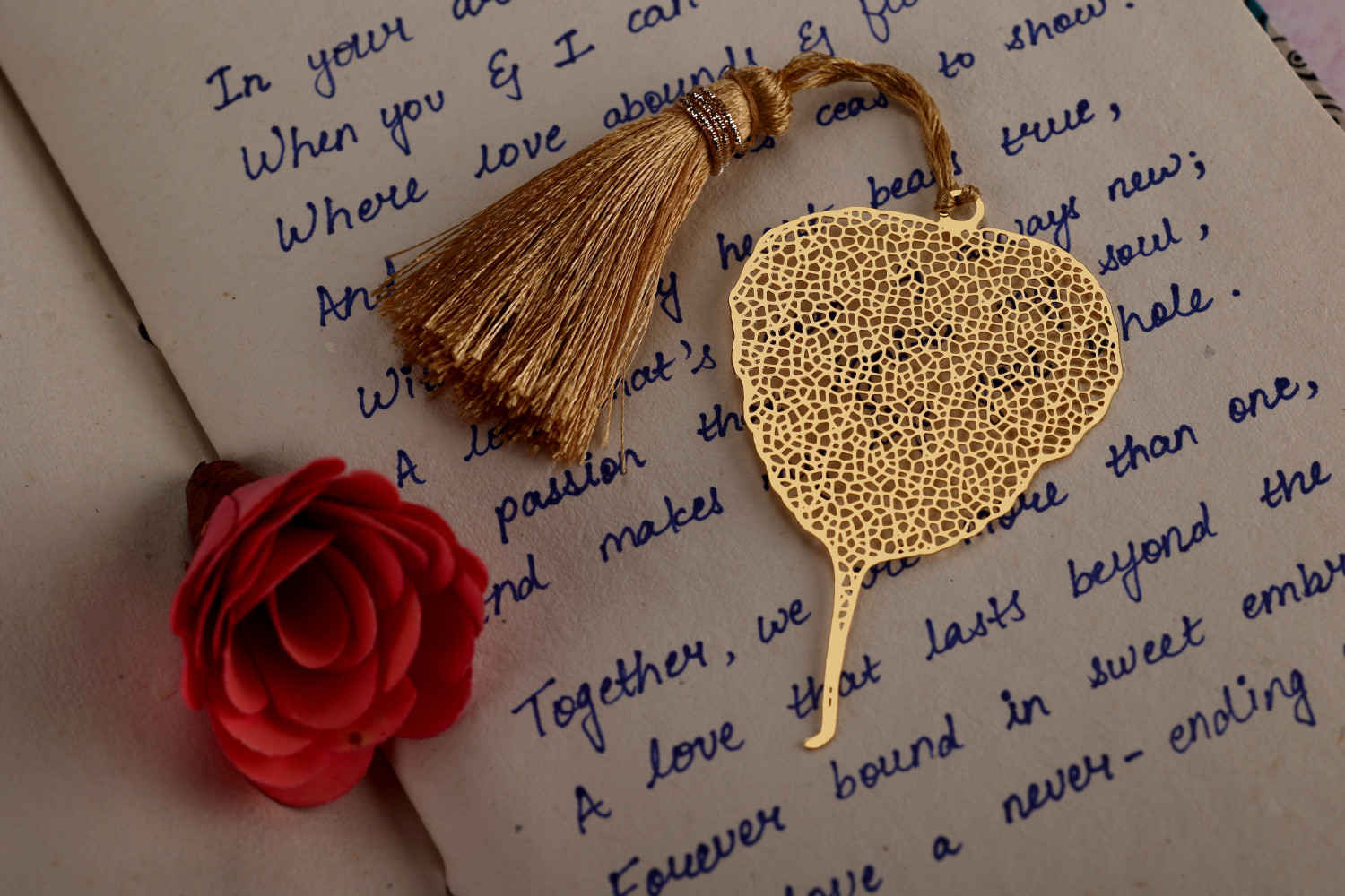 Peepal Leaf Design Ragestar  Brass Metal Bookmark , Hollow Bookmarks for Reading Enthusiasts and Gifting, Bookmark Gift Valentine's Day Appreciation Gifts